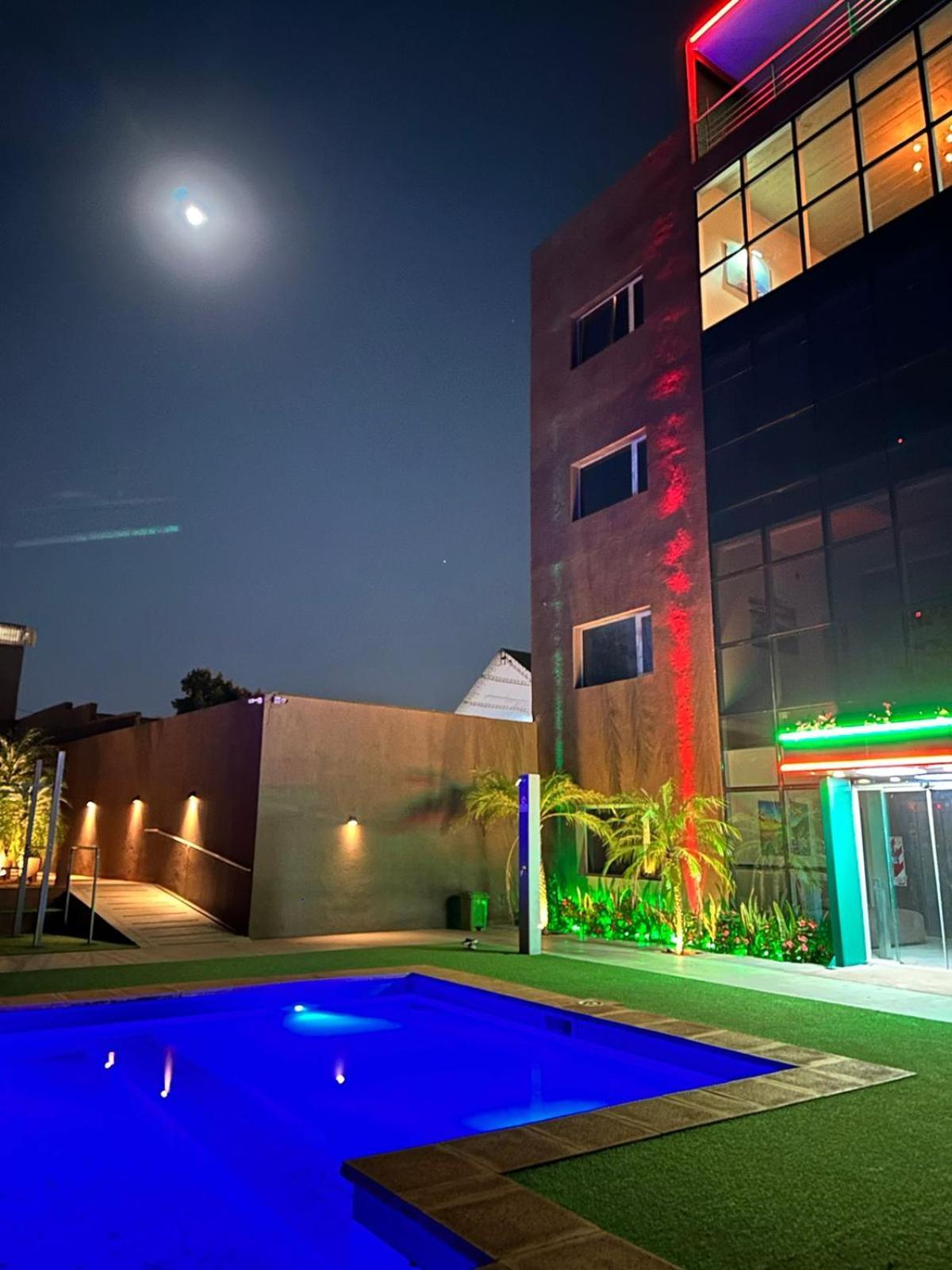 Hotel Boutique Genova Puerto Iguazú Zewnętrze zdjęcie